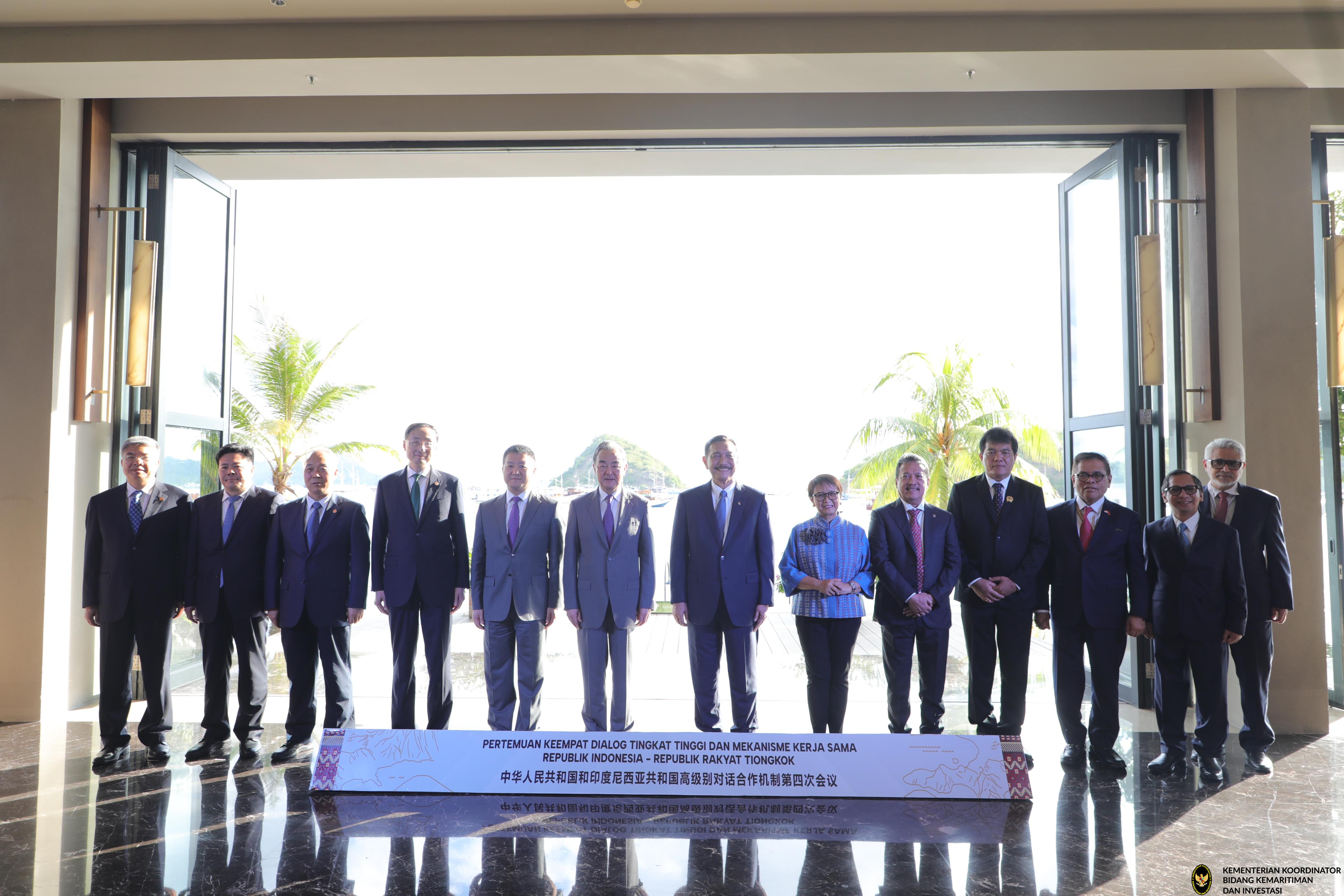 Buka Pertemuan Ke-4 HDCM, Menko Luhut Tegaskan Kerja Sama RI - RRT Ke Depan Semakin Kuat
