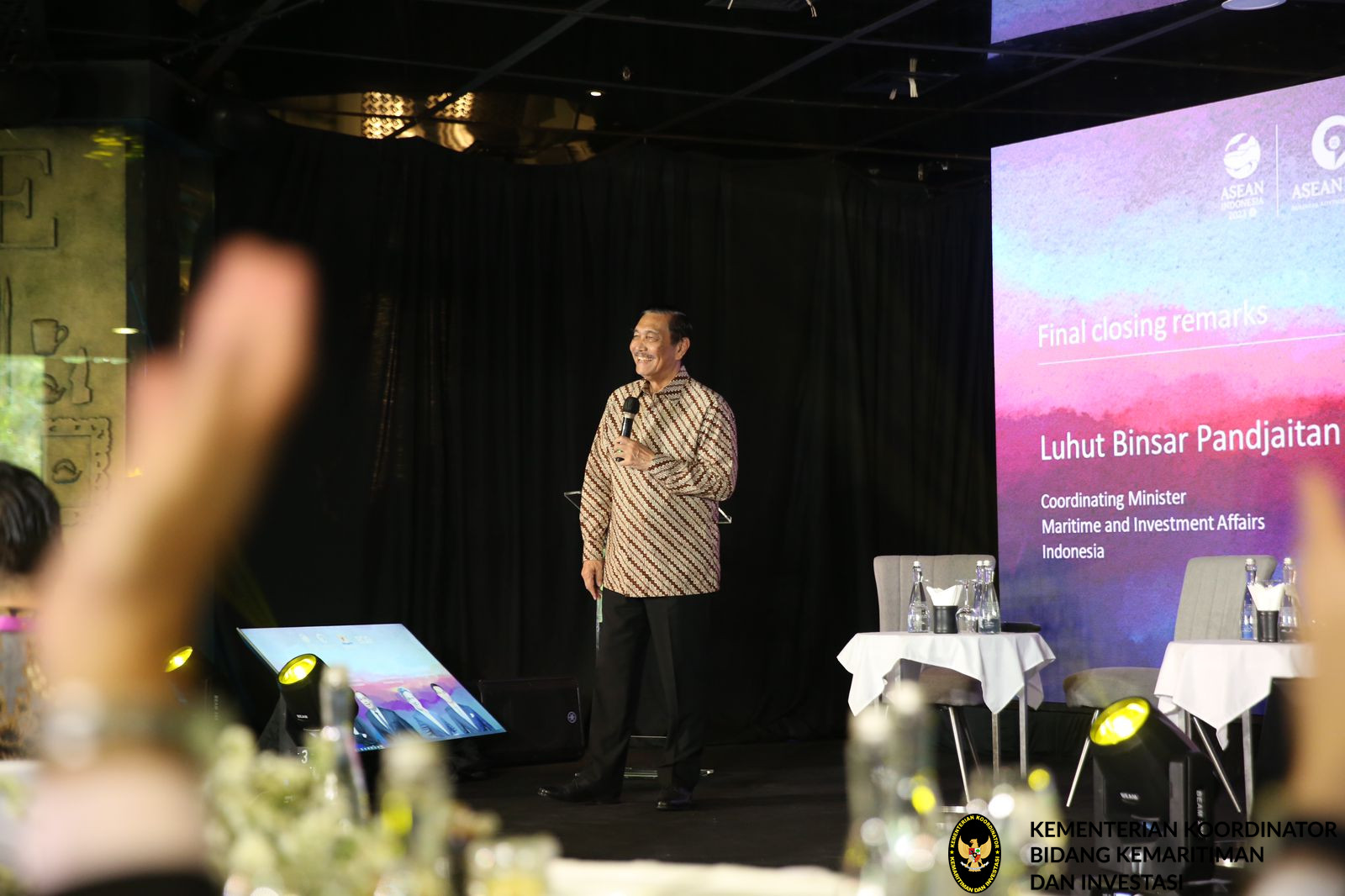 Menko Luhut: Perlu Kerja Sama yang Kuat Antara Pemerintah dan Dunia Usaha untuk Tingkatkan Potensi ASEAN