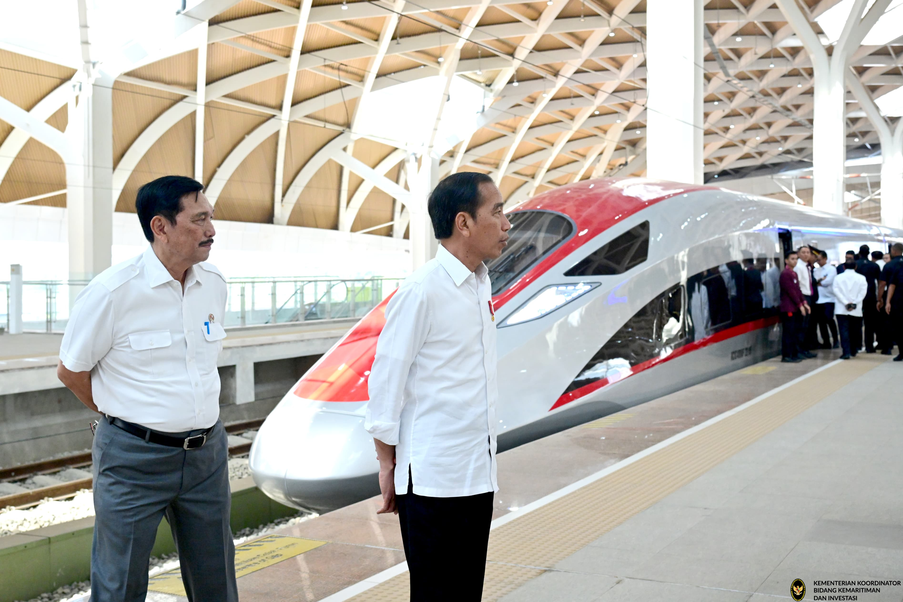 Sebentar Lagi, Warga Indonesia Bisa Naik KCJB!